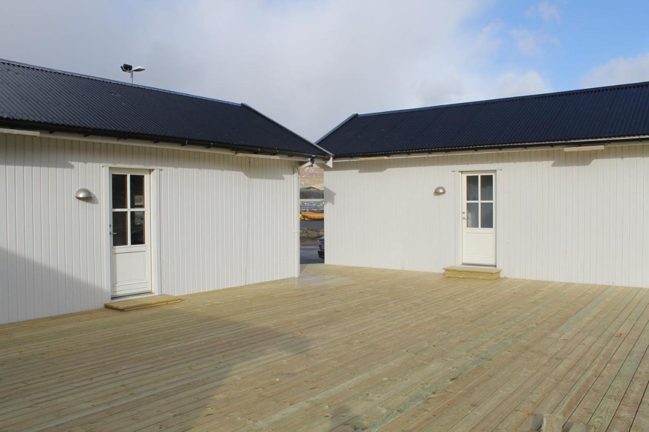 Kristjanshavn Hotel Mithvagur ภายนอก รูปภาพ